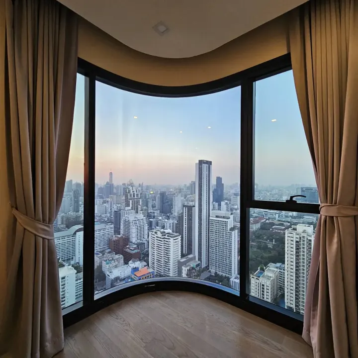 Property photos for Ashton Asoke