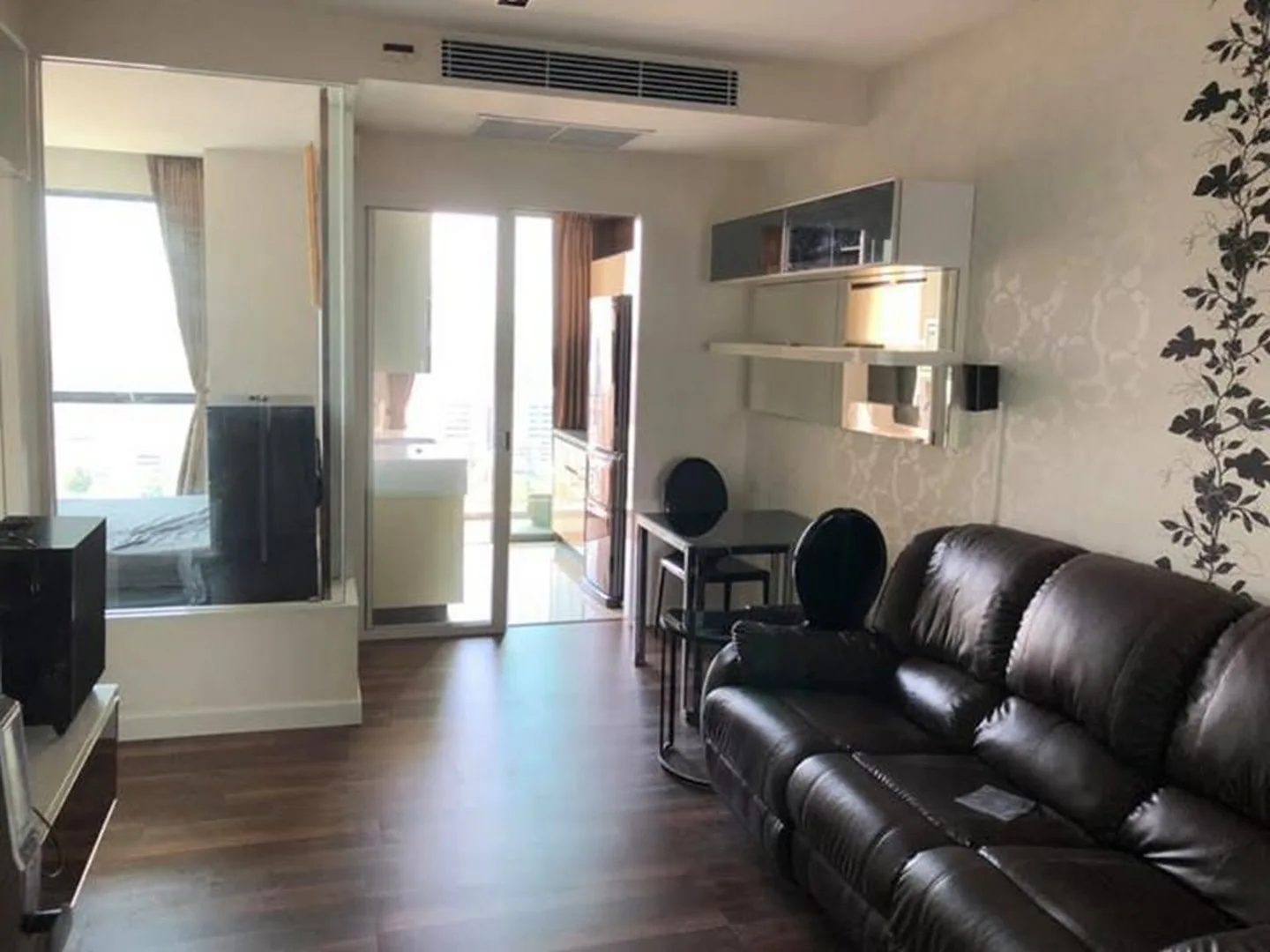 Property photos for The Room Sukhumvit 62
