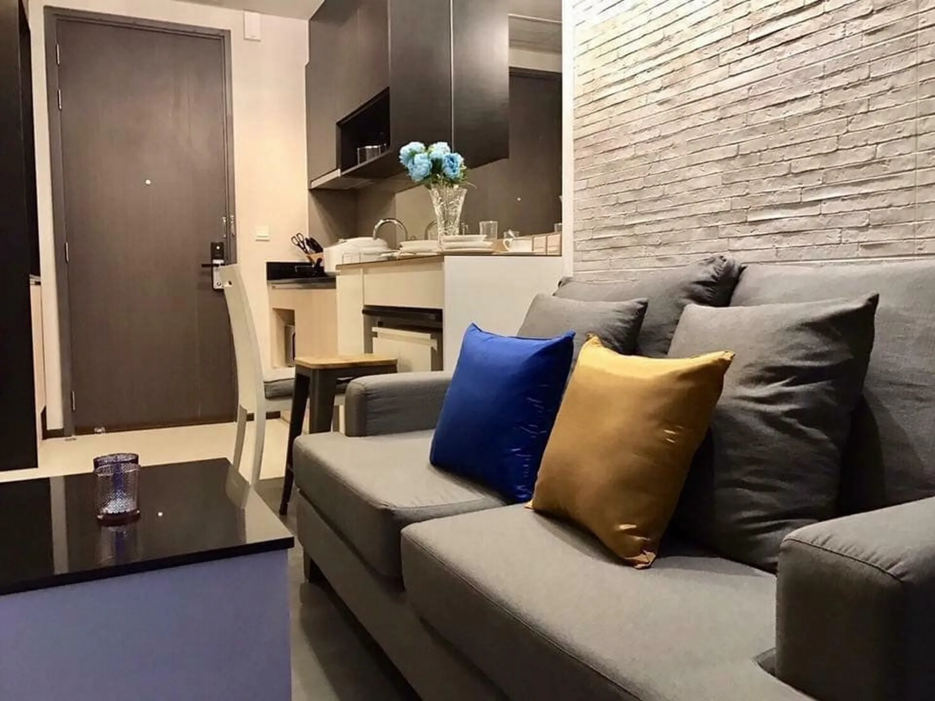 Property photos for Edge Sukhumvit 23