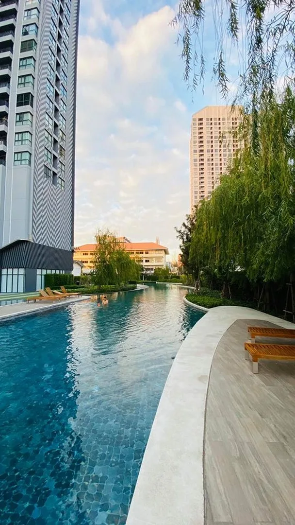 Property photos for IDEO O2