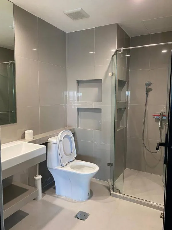 Property photos for Sathorn Gardens