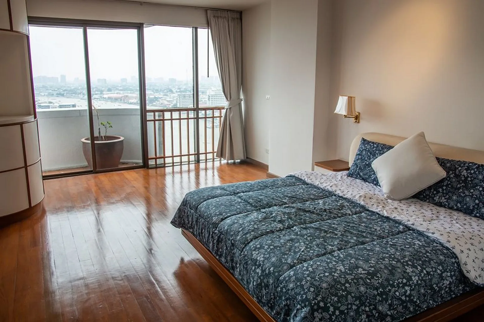 Property photos for Rattanakosin View Mansion
