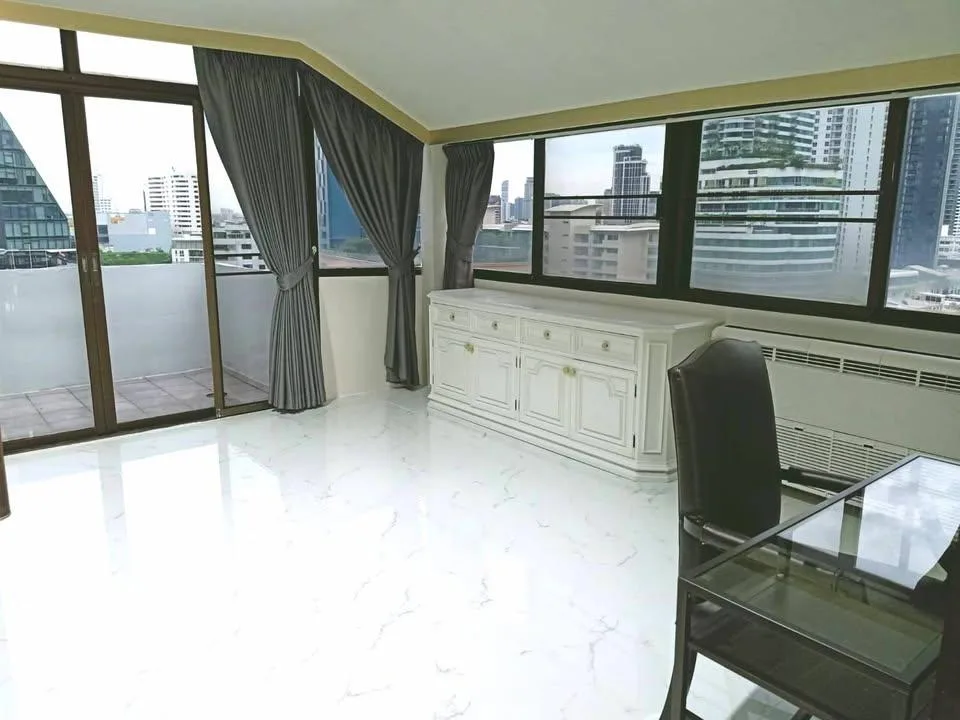 Property photos for The Waterford Thonglor 11
