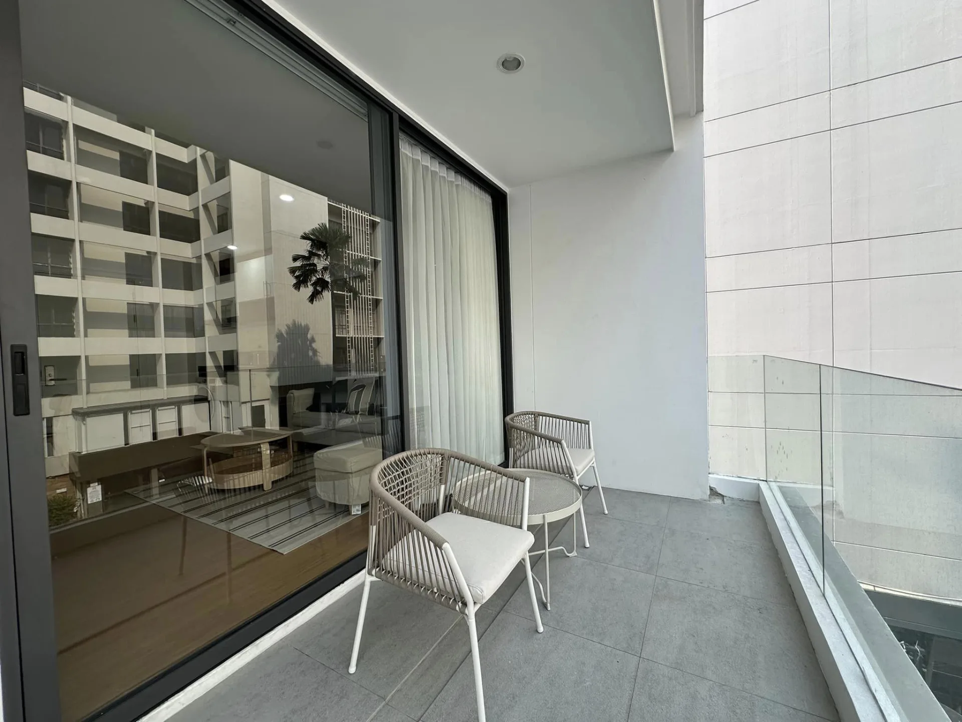 Property photos for 6th Avenue Sukhumvit 15