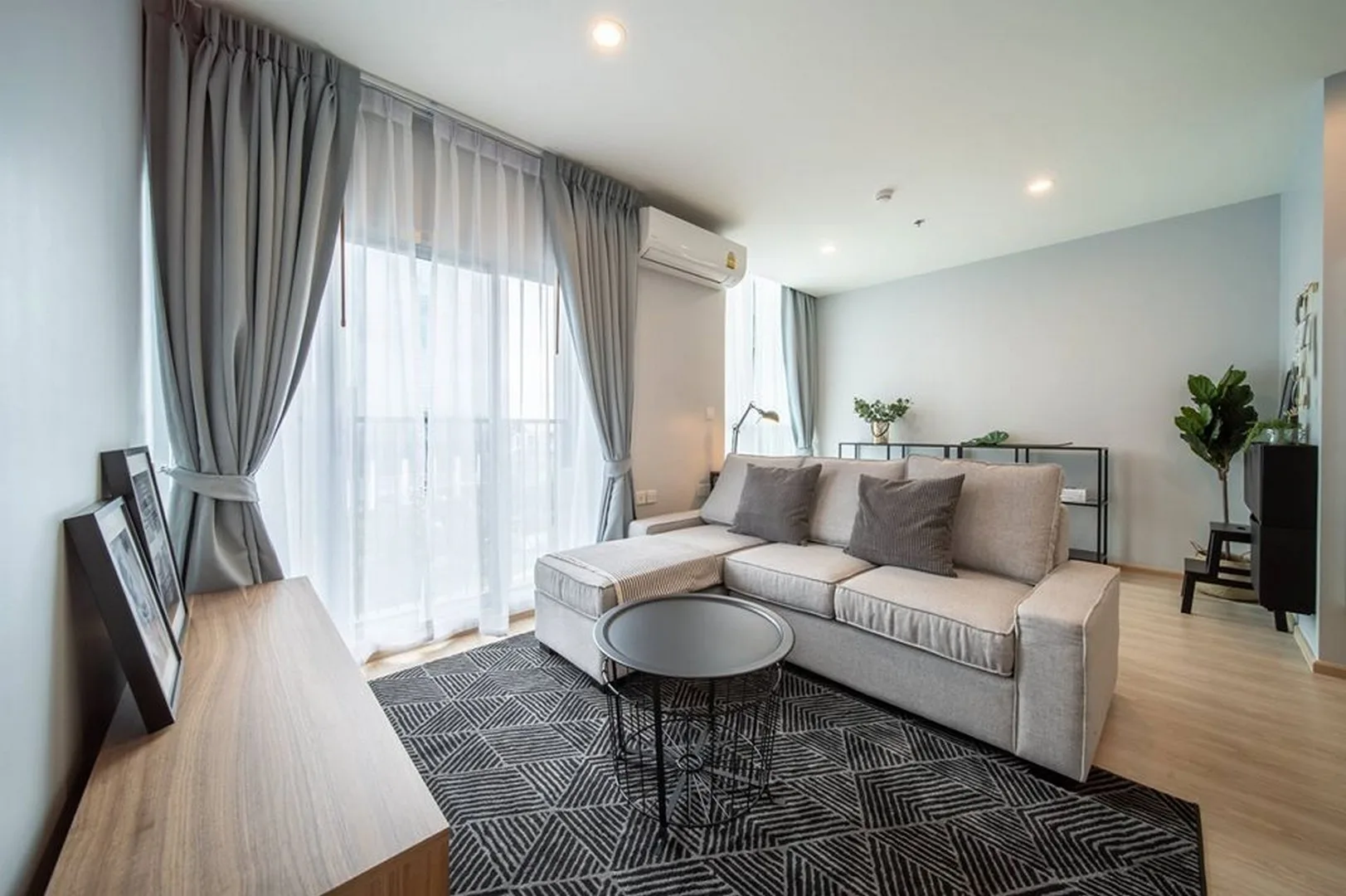 Property photos for Noble Revolve Ratchada 2