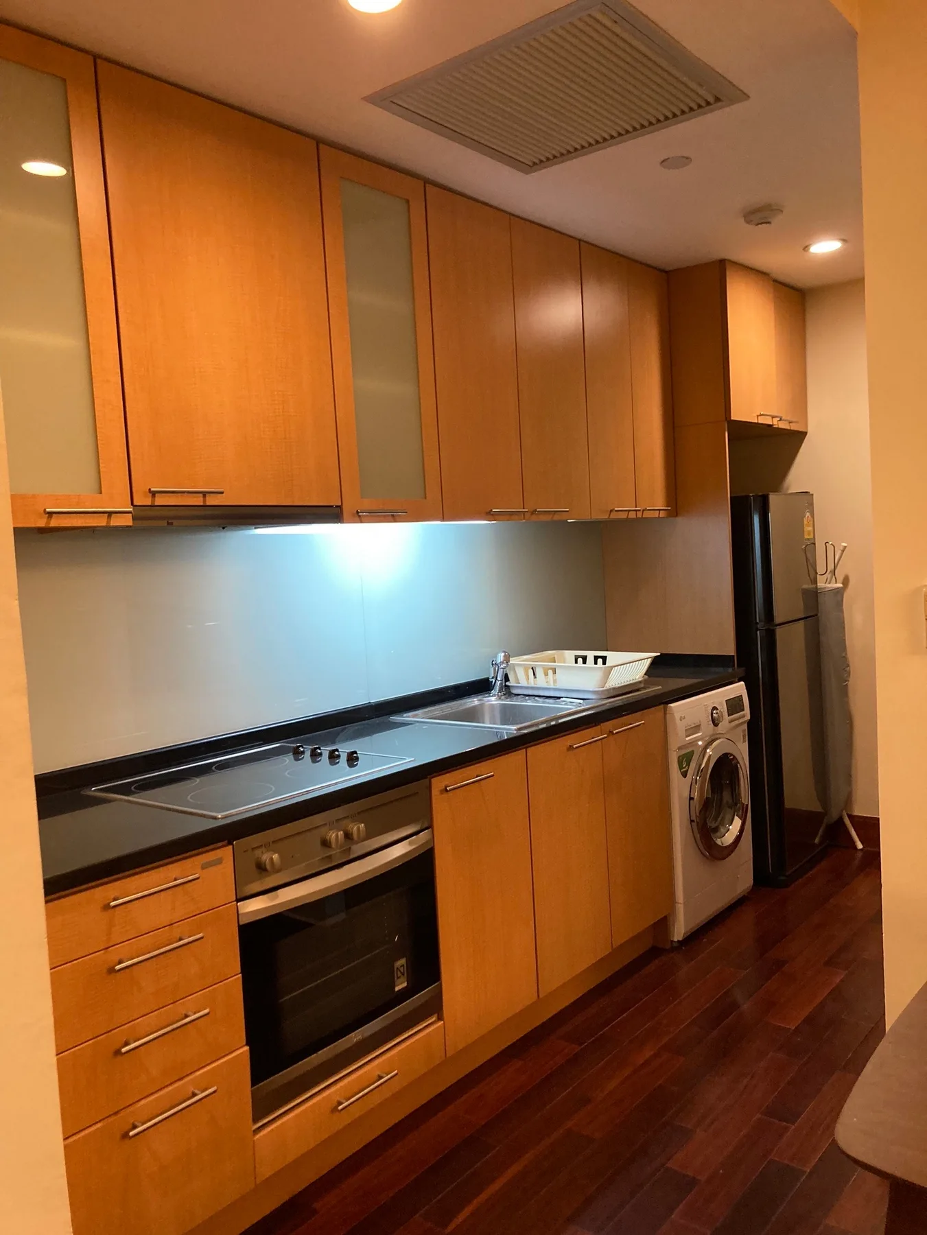 Property photos for Sky Villas Sathorn