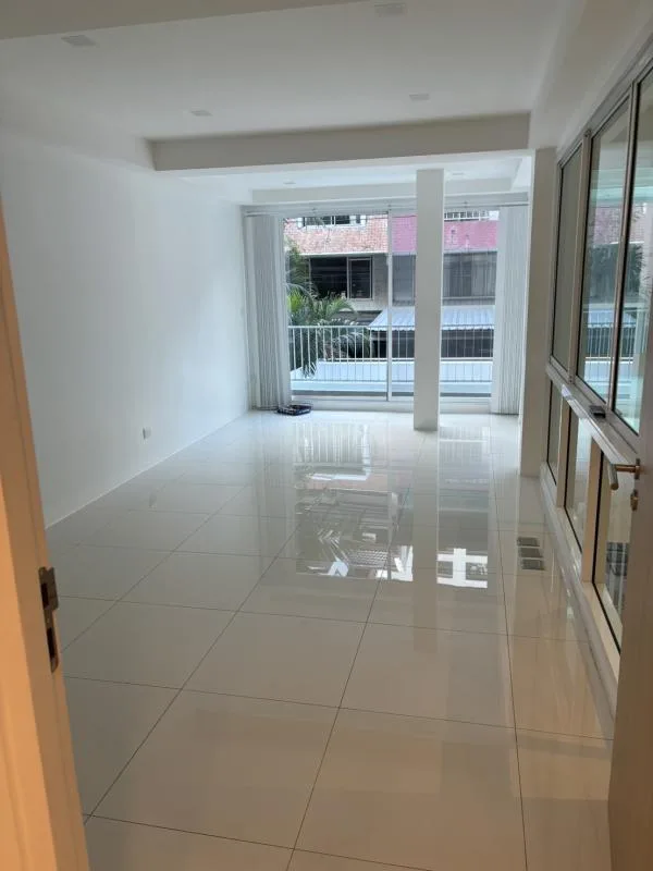 Property photos for Office 43/6 Soi Suk 11