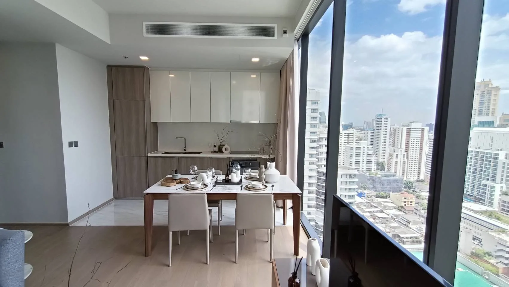 Property photos for Celes Asoke