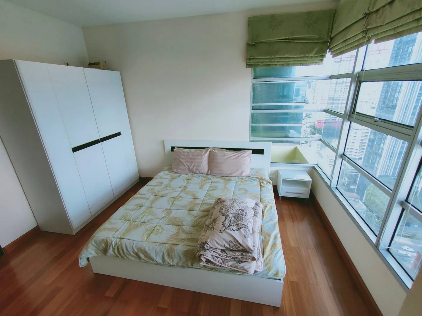 Property photos for Baan Klang Krung Siam - Pathumwan
