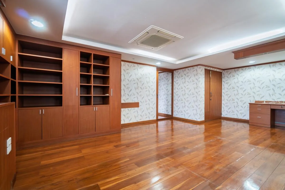 Property photos for Asoke Tower