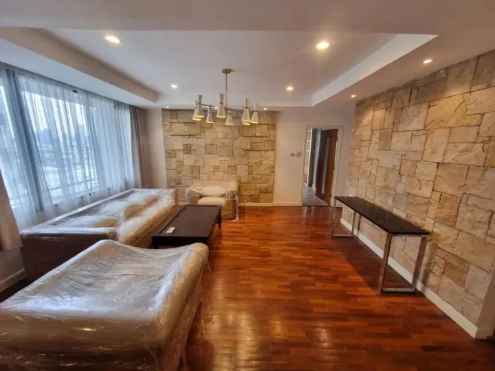 Property photos for Baan Piya Sathorn