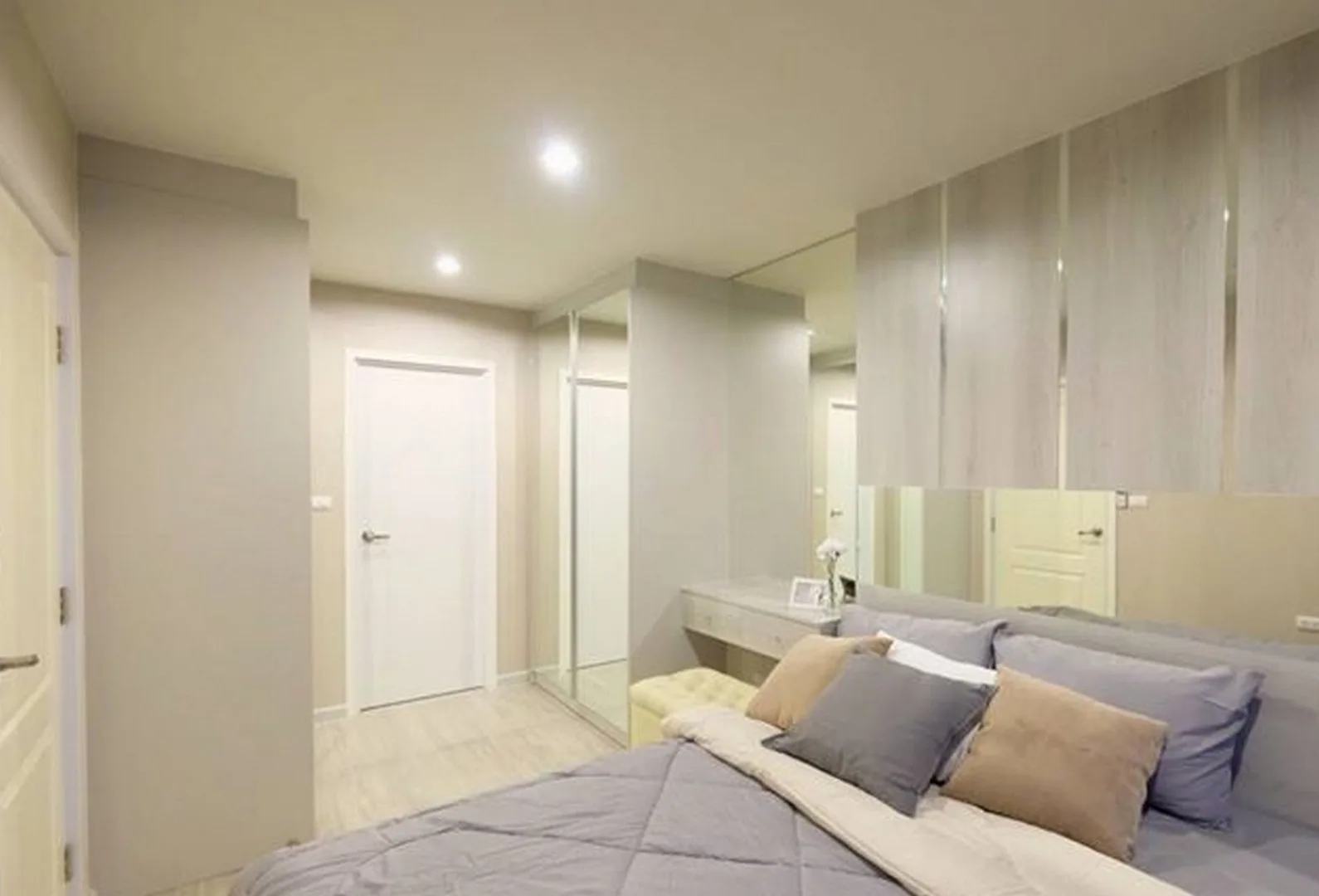 Property photos for The Privacy Ratchada - Sutthisan