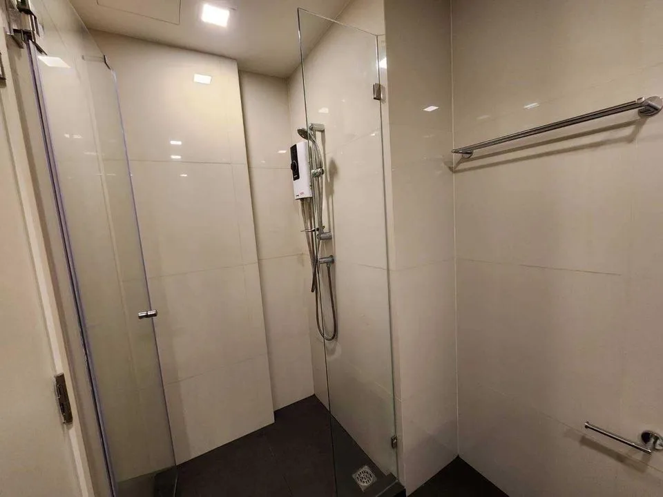Property photos for Chambers On - nut Station