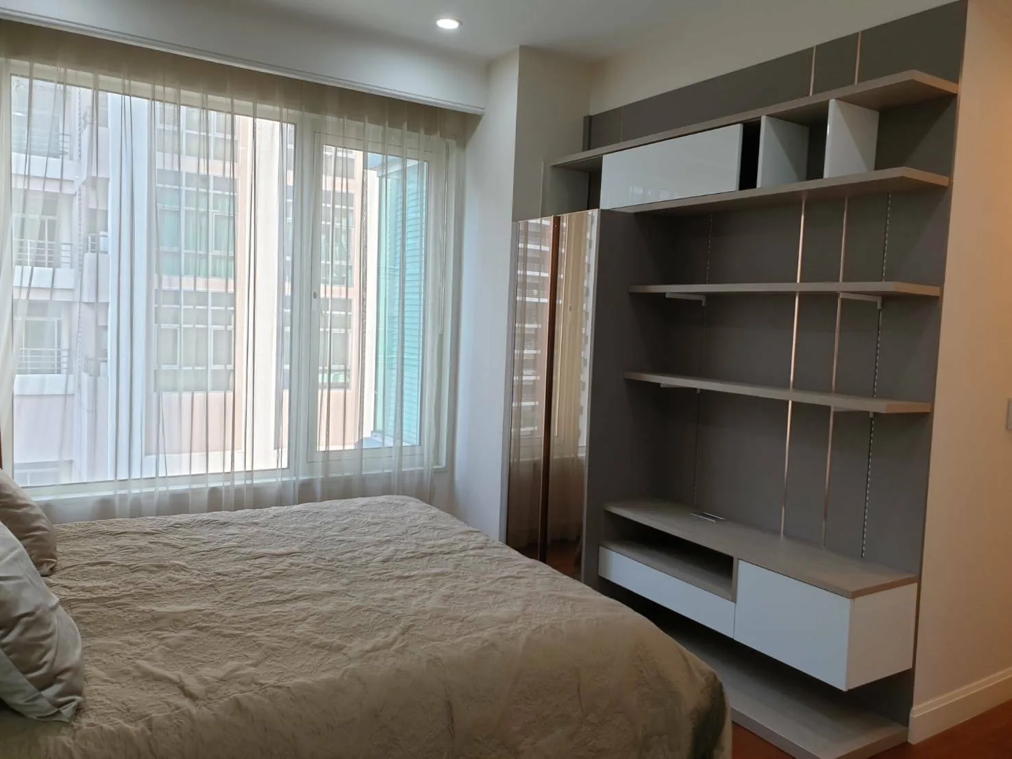 Property photos for Q Langsuan