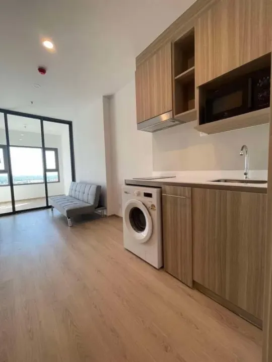 Property photos for Life Rama 4 - Asoke