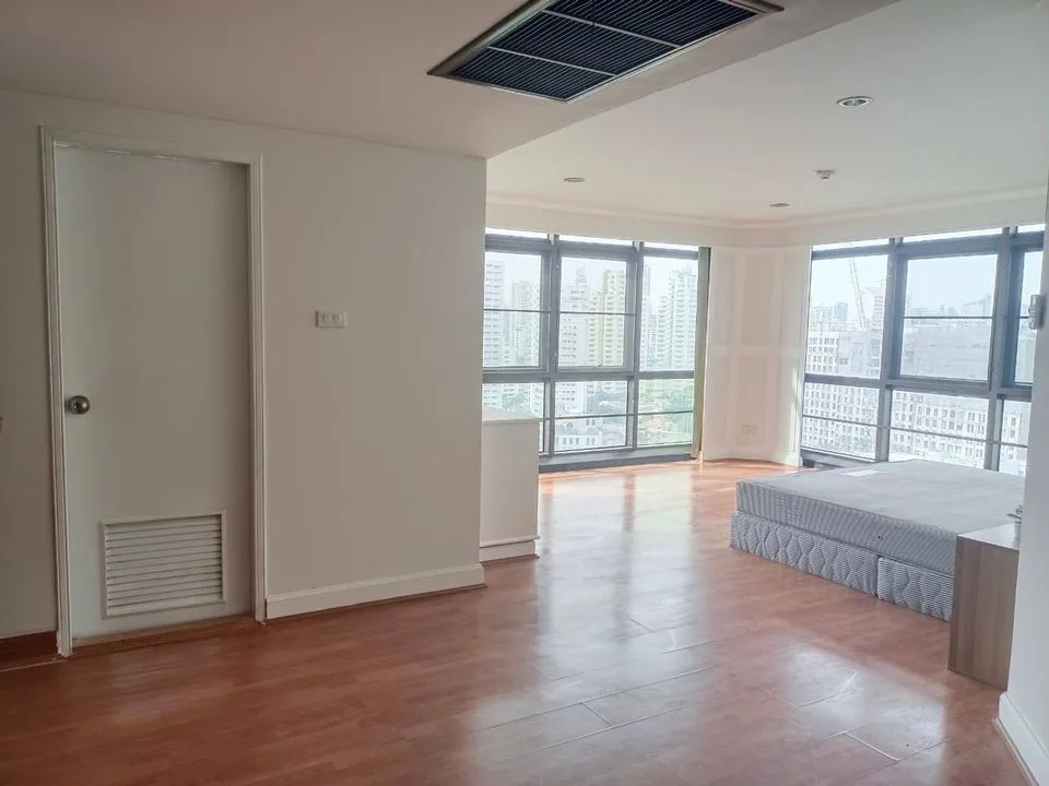 Property photos for The Waterford Park Sukhumvit 53