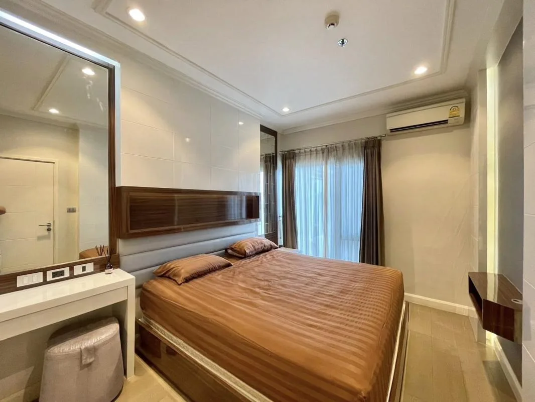 Property photos for The Crest Sukhumvit 34