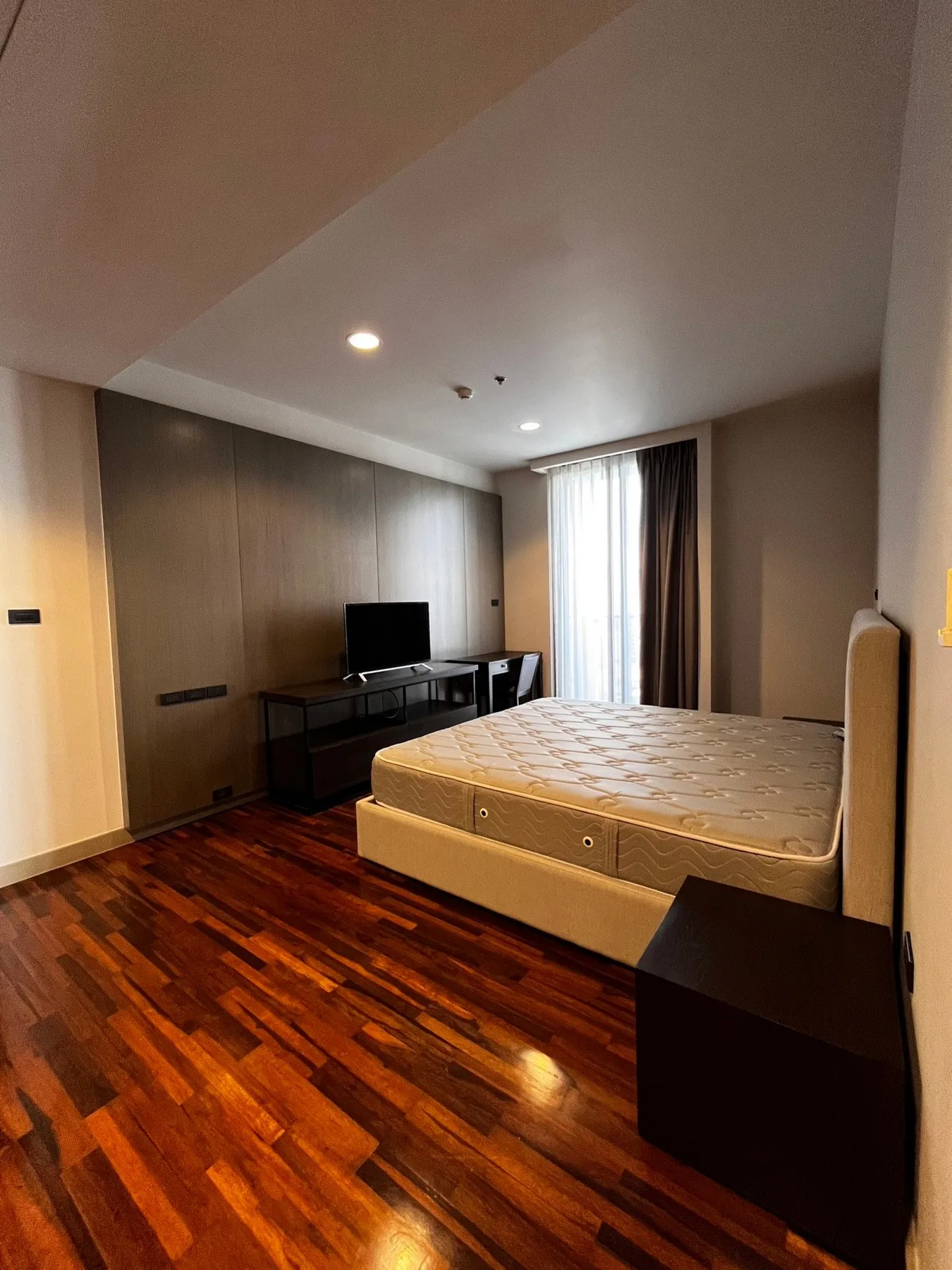 Property photos for Piya Residence 28 -30