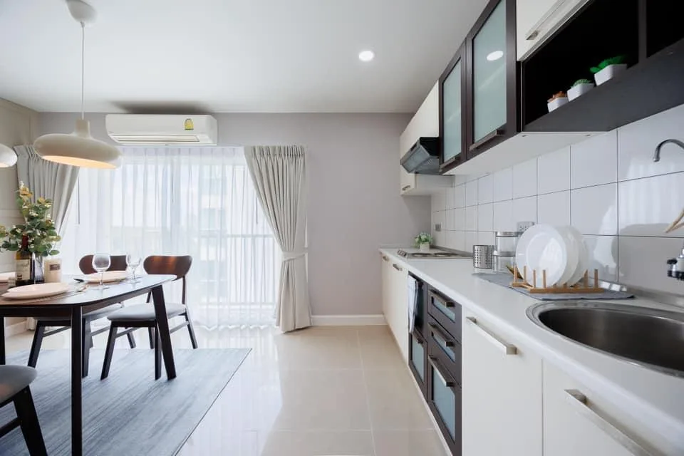Property photos for Metro Park Sathorn