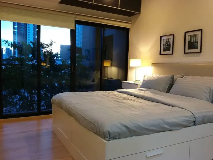 Property photos for Noble Reveal