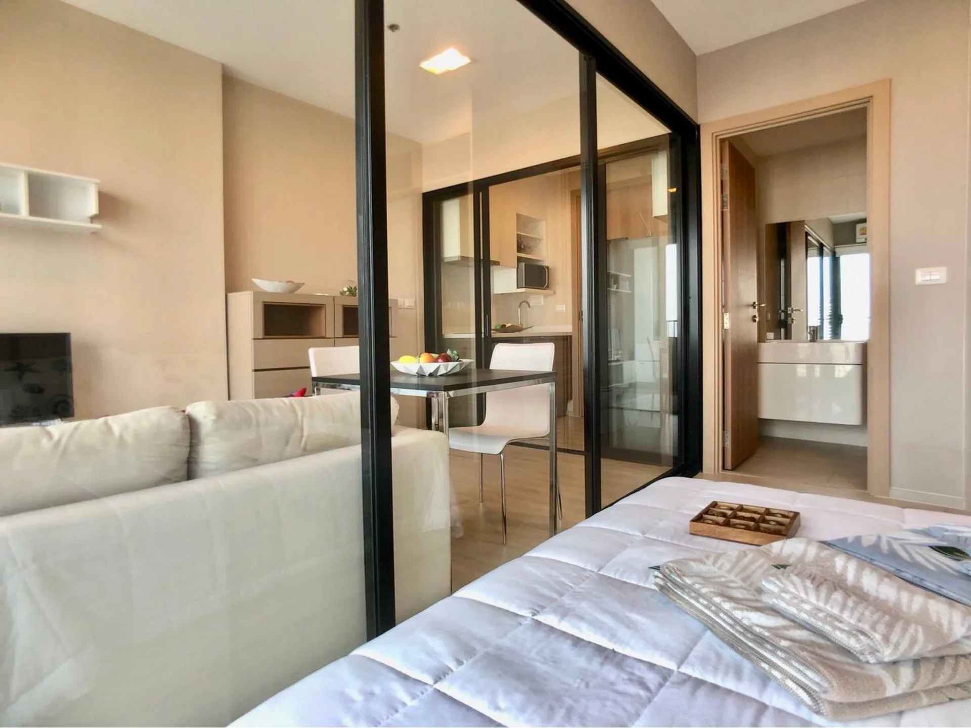 Property photos for Condolette Midst Rama 9