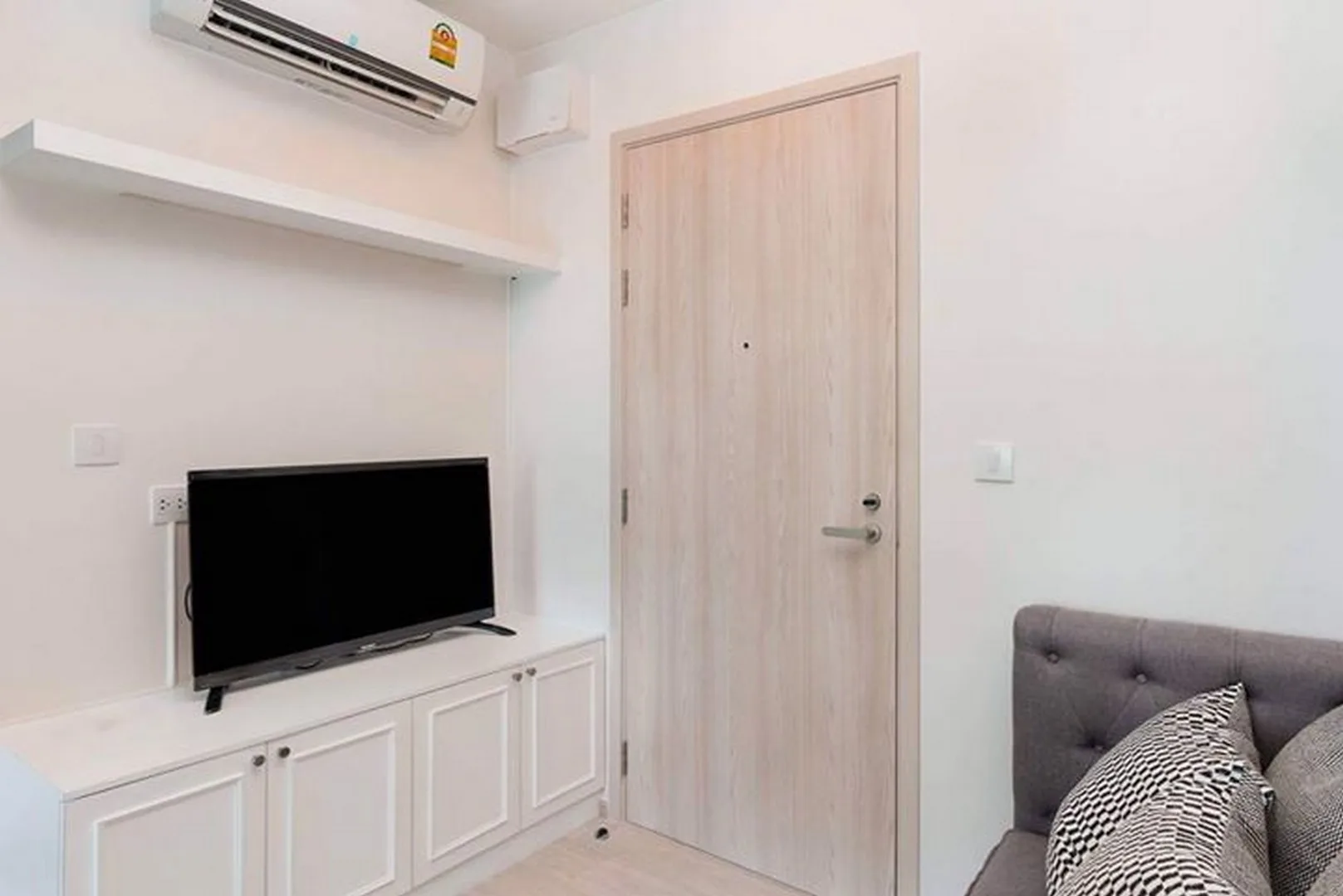 Property photos for Life Asoke