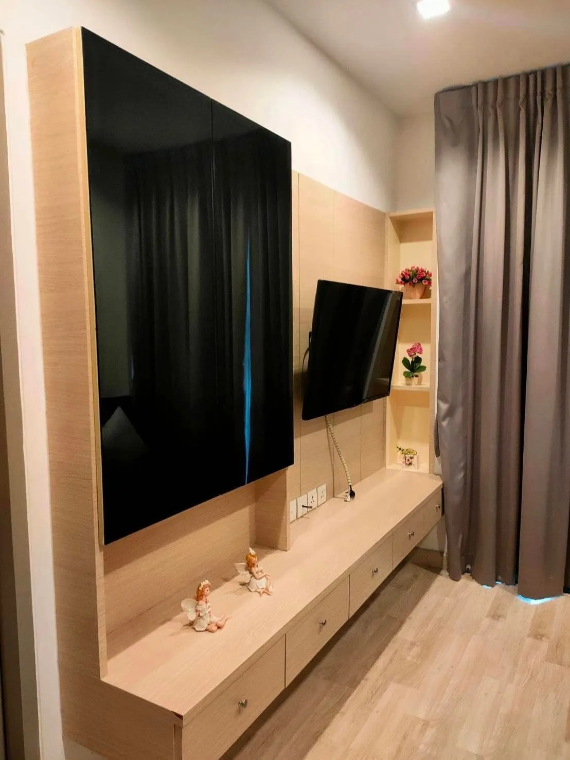 Property photos for Ideo Mobi Sukhumvit 81