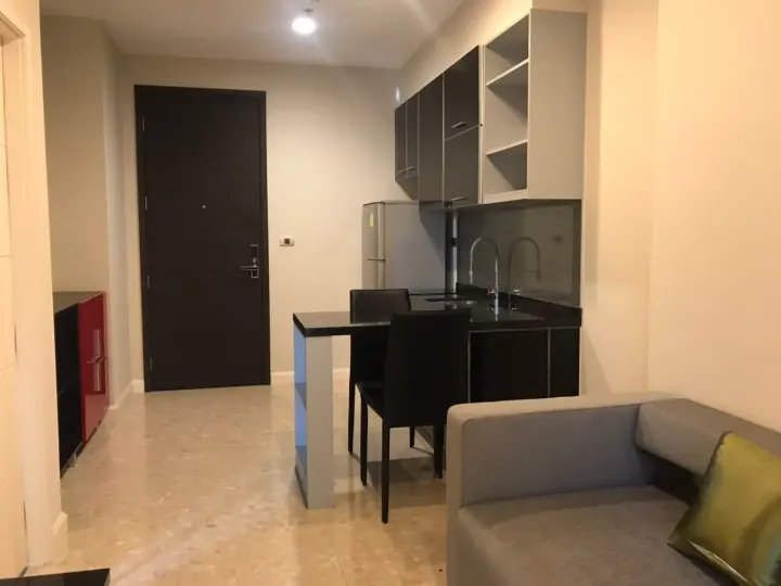 Property photos for The Crest Sukhumvit 34