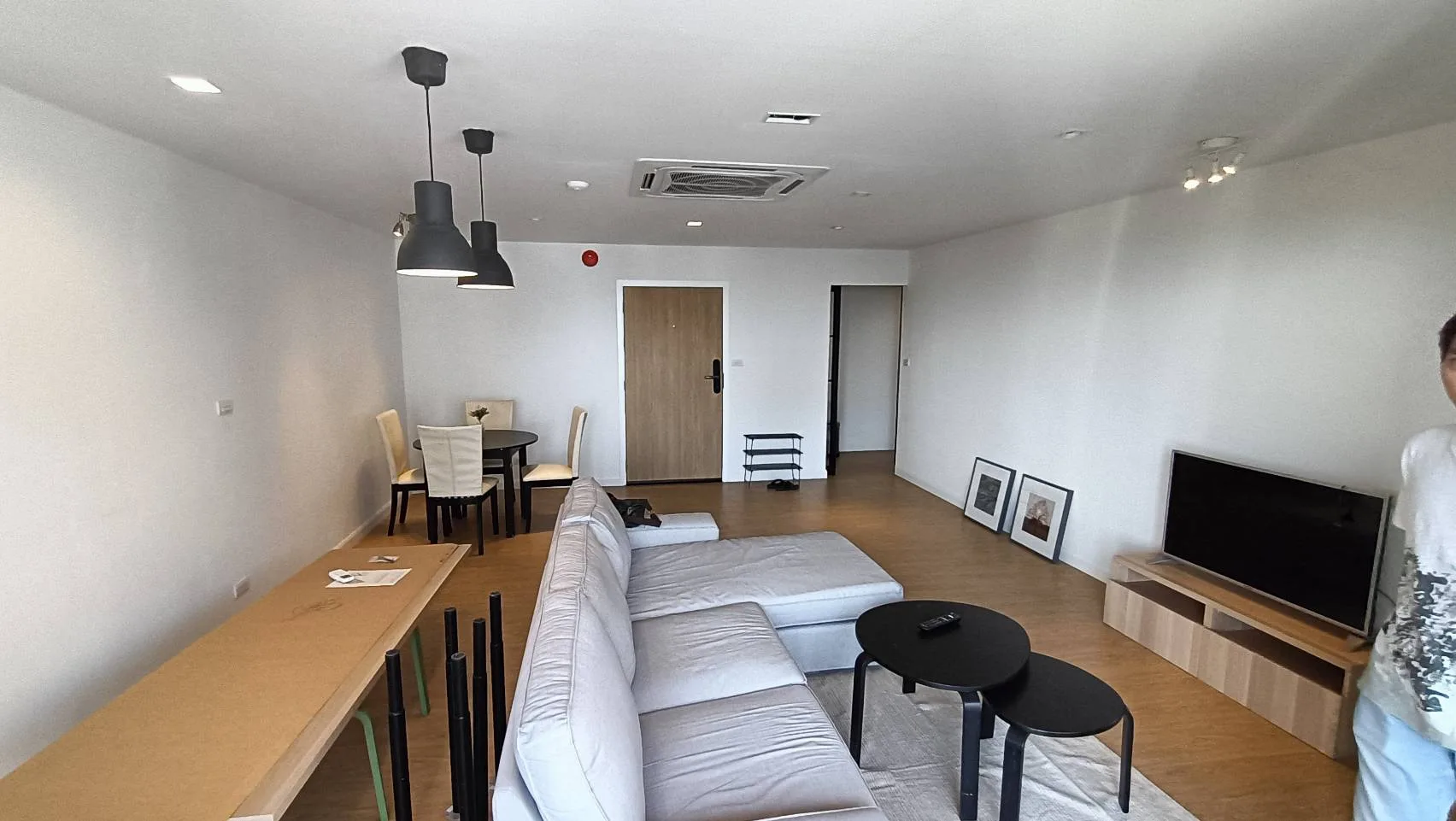 Property photos for Sampoom Garden