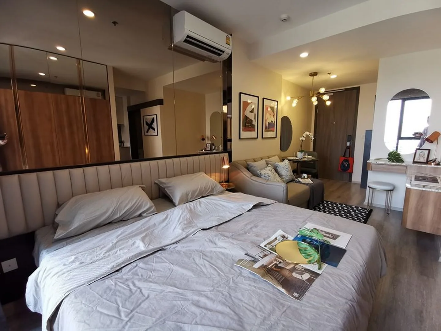 Property photos for Ideo Mobi Asoke