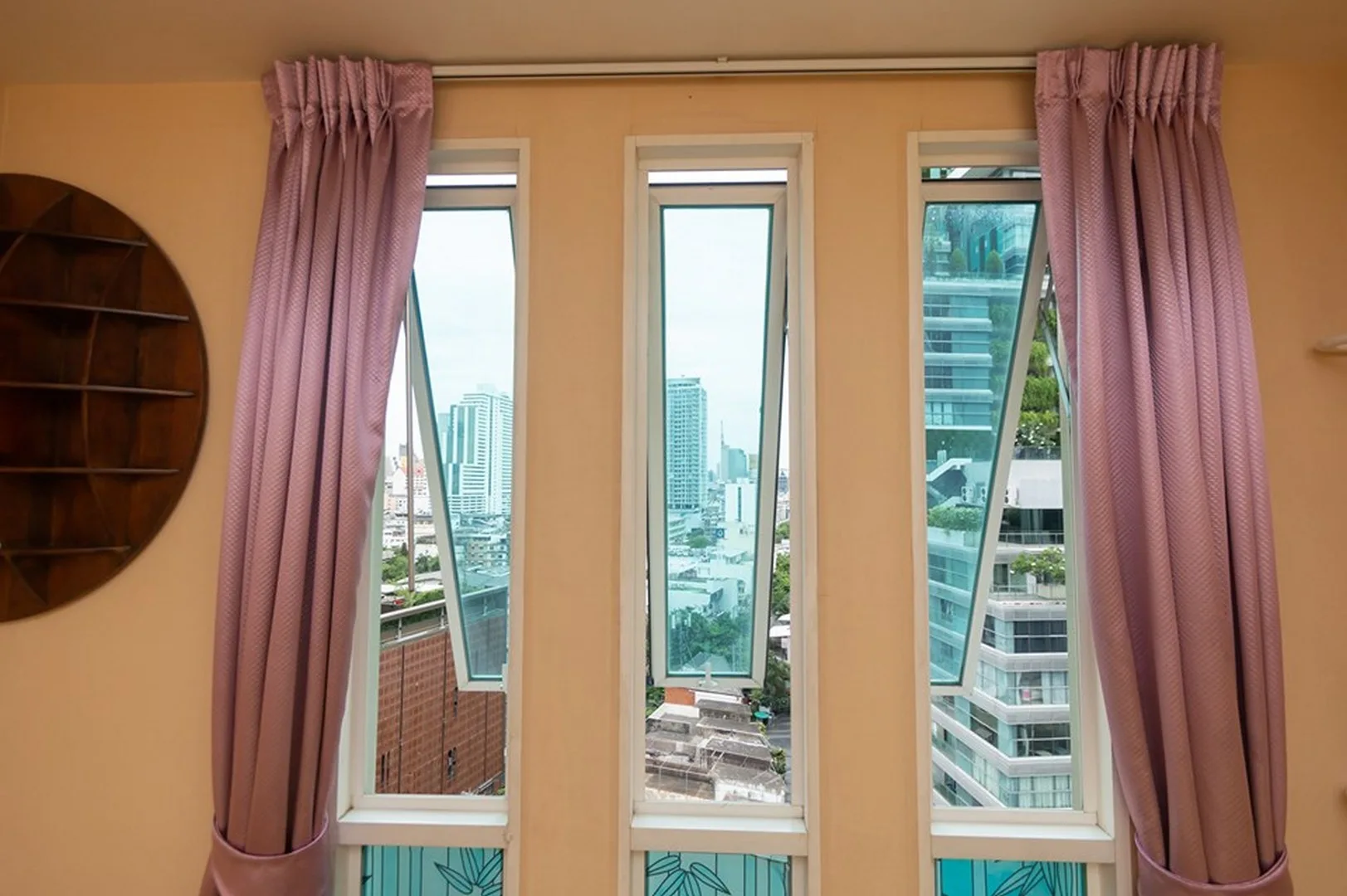 Property photos for Wish @ Samyan