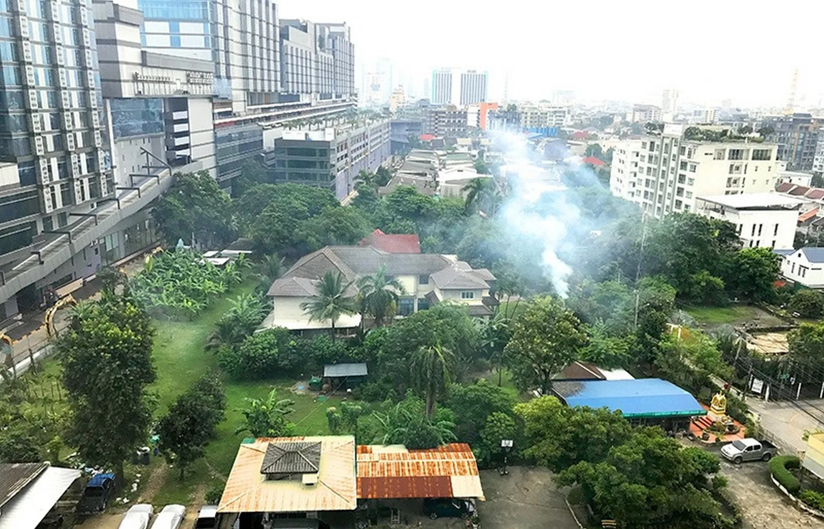 Property photos for Whizdom Avenue Ratchada - Ladprao