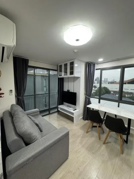 Property photos for Metroluxe Rose Gold Phahol-Sutthisan