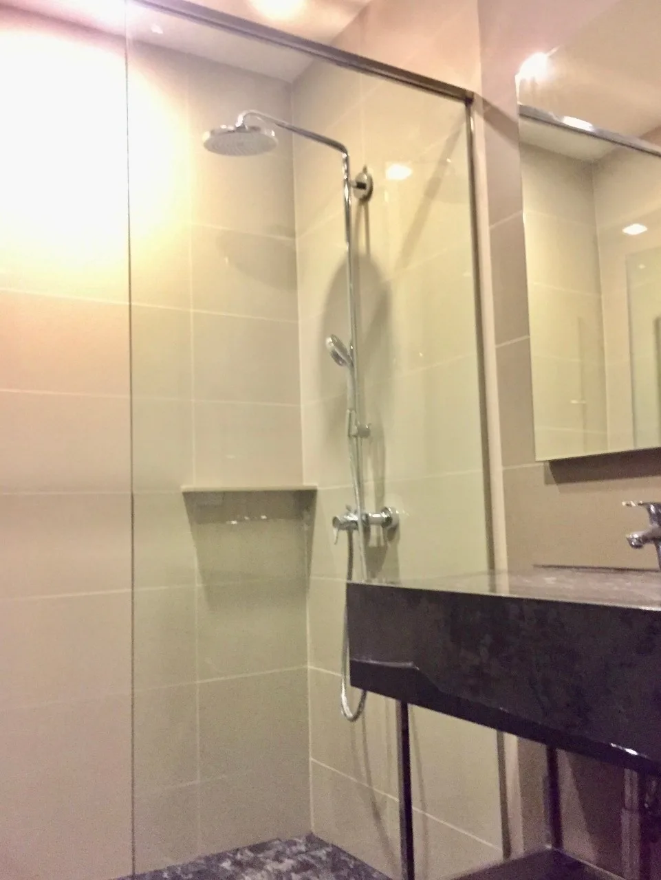 Property photos for Edge Sukhumvit 23
