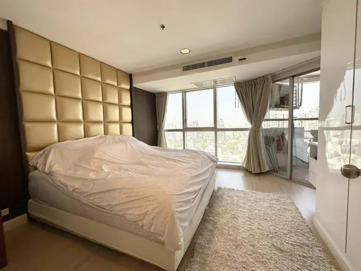 Property photos for The Waterford Diamond