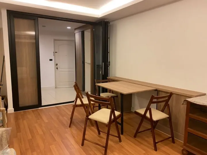 Property photos for Varasupha Executive Place Phaholyothin 1
