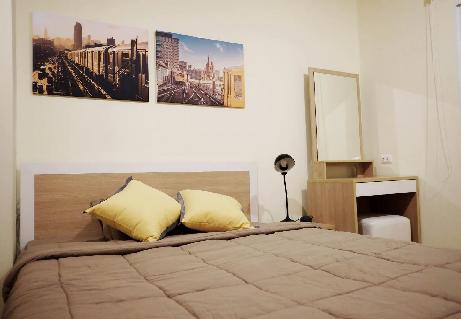 Property photos for Life Sukhumvit 65
