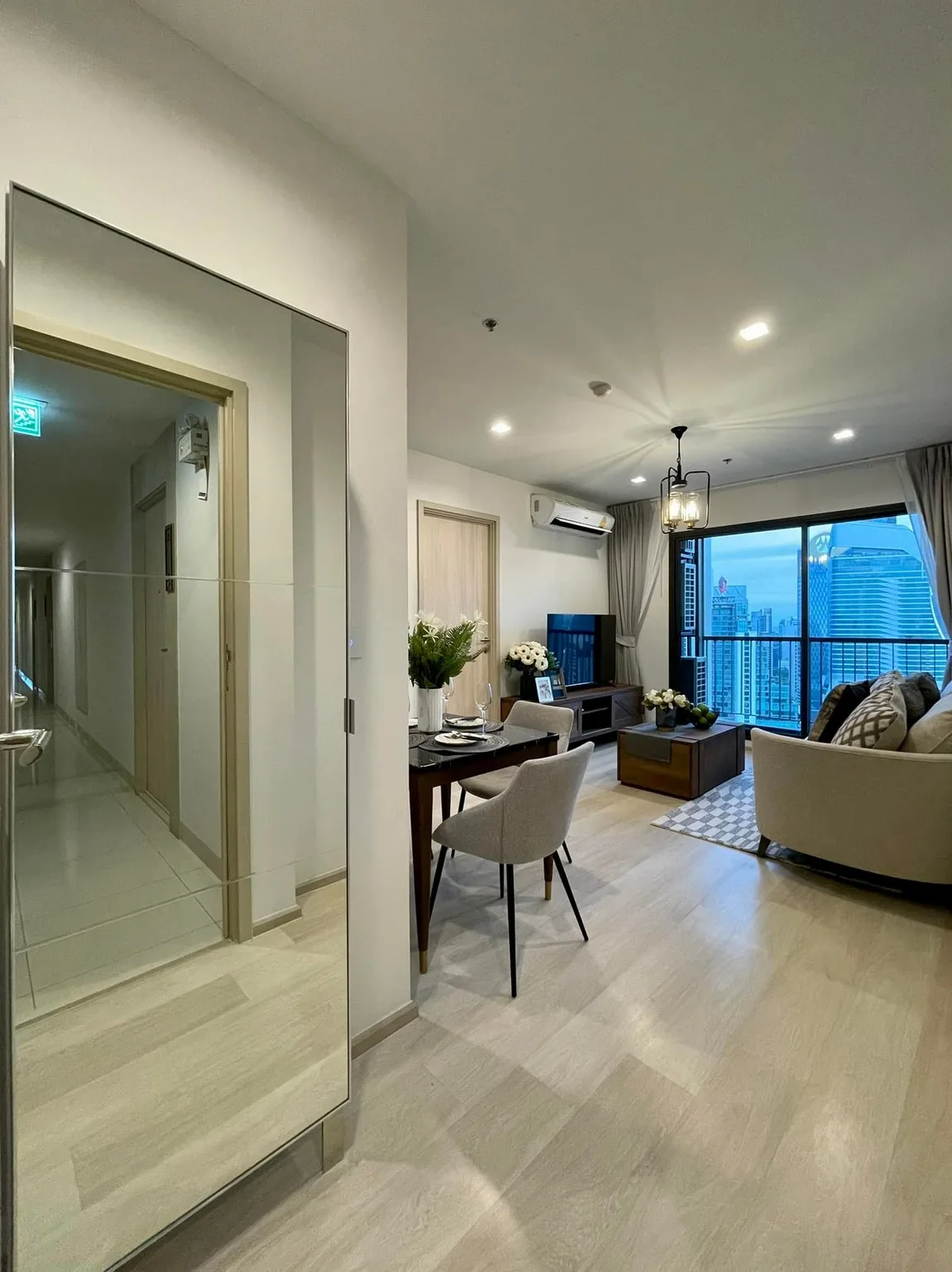Property photos for Life One Wireless