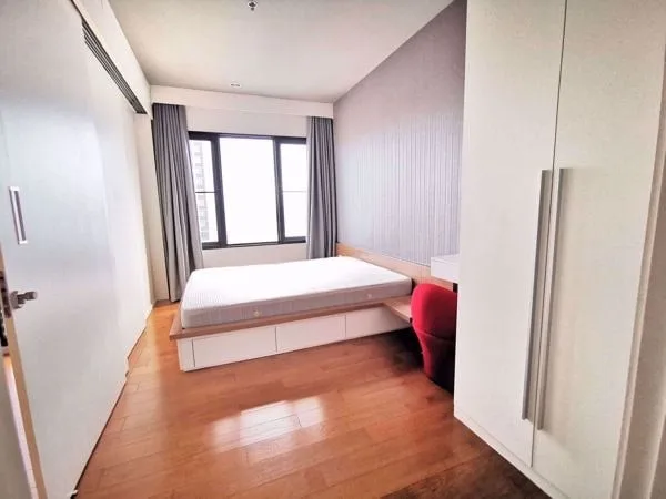 Property photos for Blocs 77