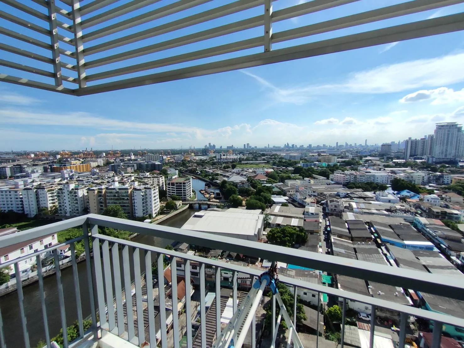 Property photos for Aspire Sukhumvit 48