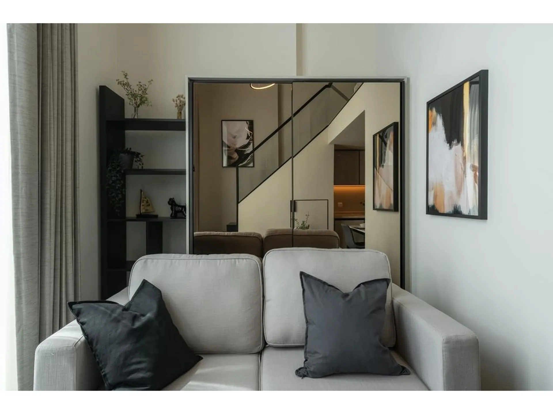 Property photos for The Reserve Phahol - Pradipat