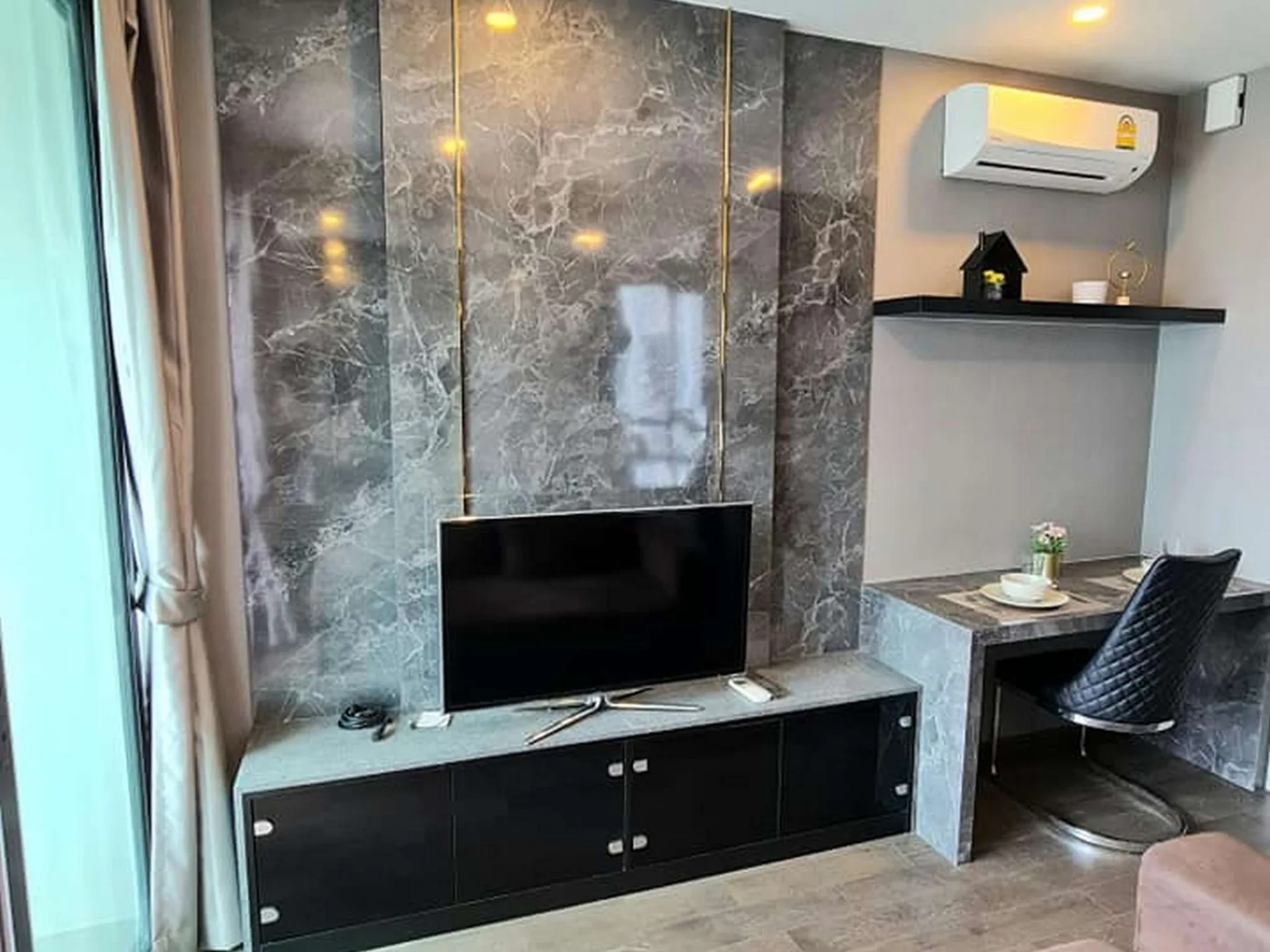Property photos for Ideo Q Siam - Ratchathewi