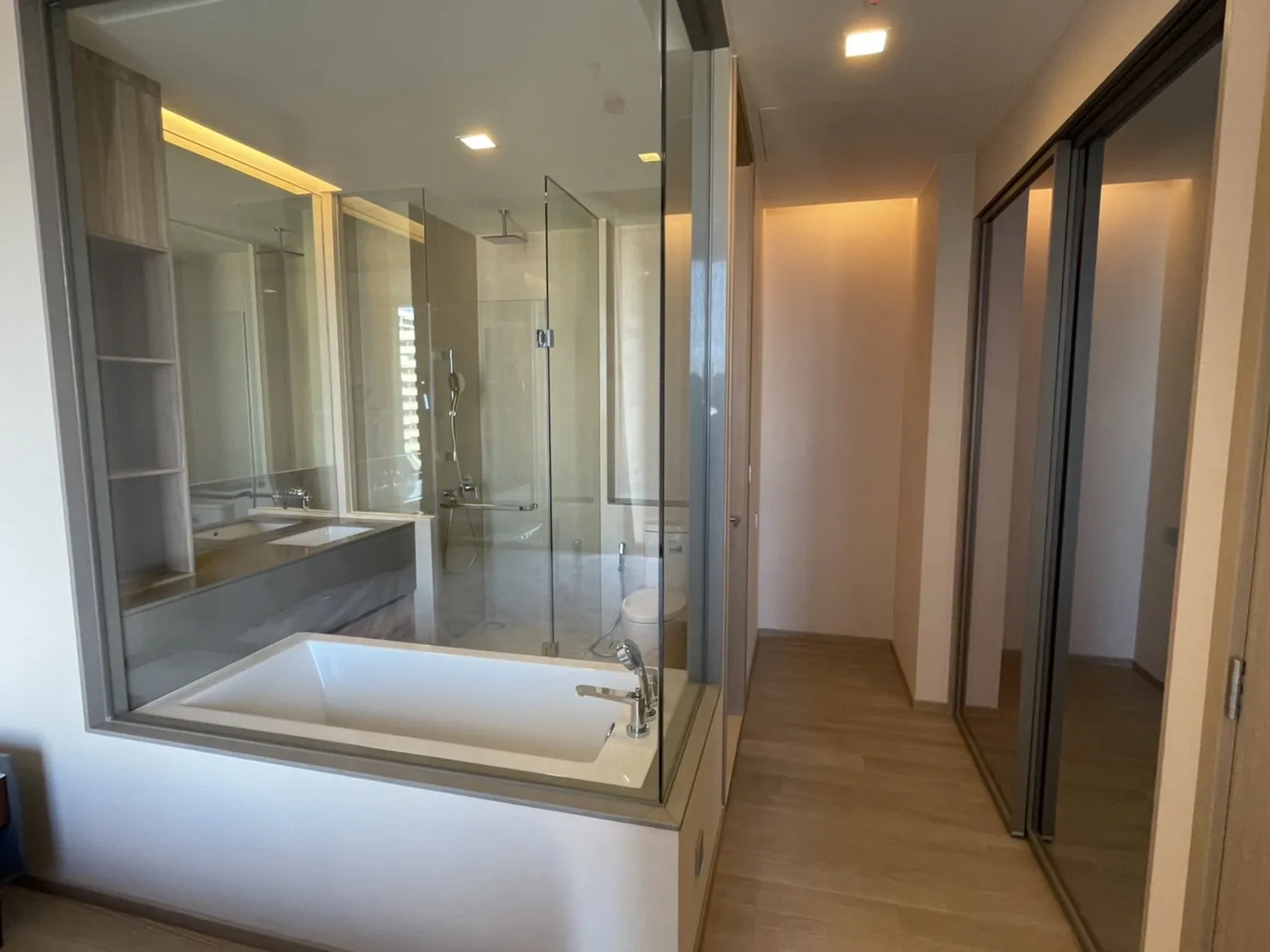 Property photos for The Esse Asoke