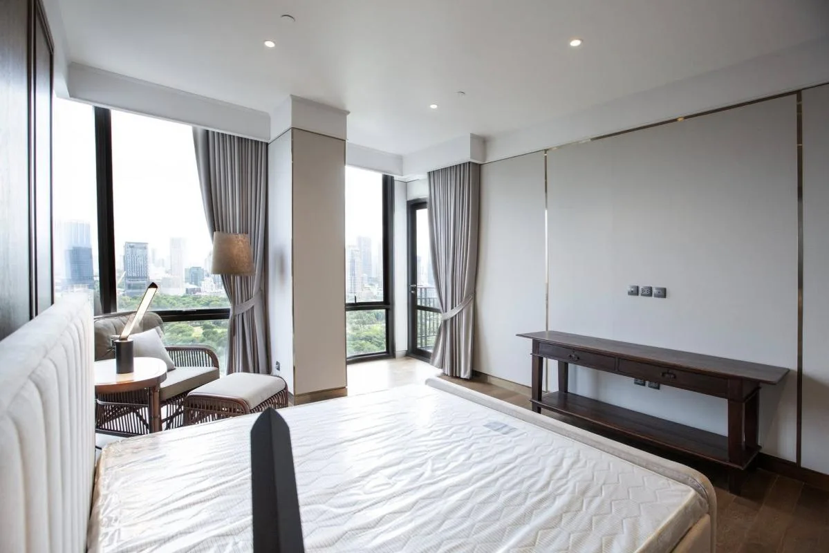 Property photos for Muniq Langsuan