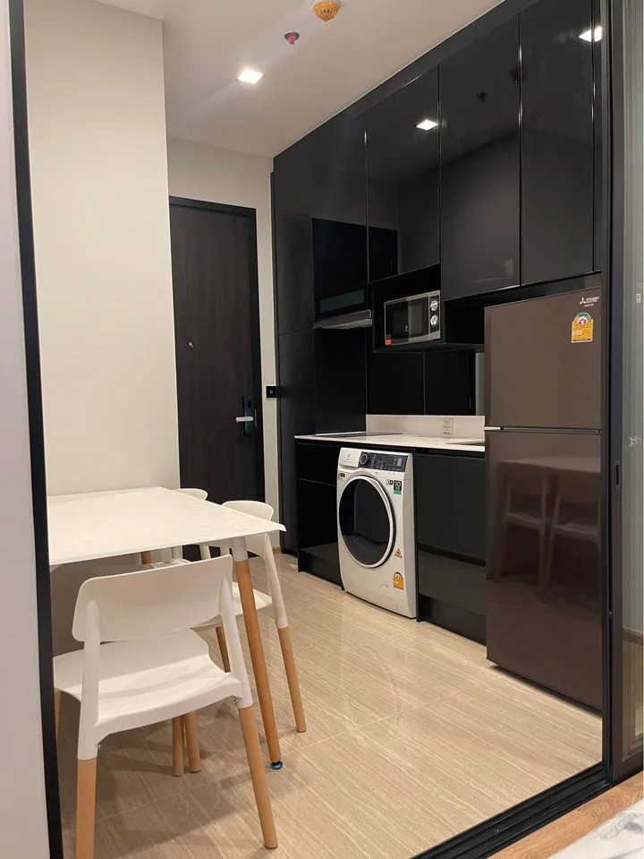 Property photos for Noble Around Ari
