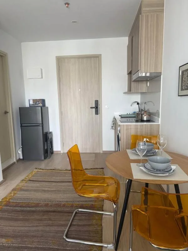 Property photos for Life Rama 4 - Asoke