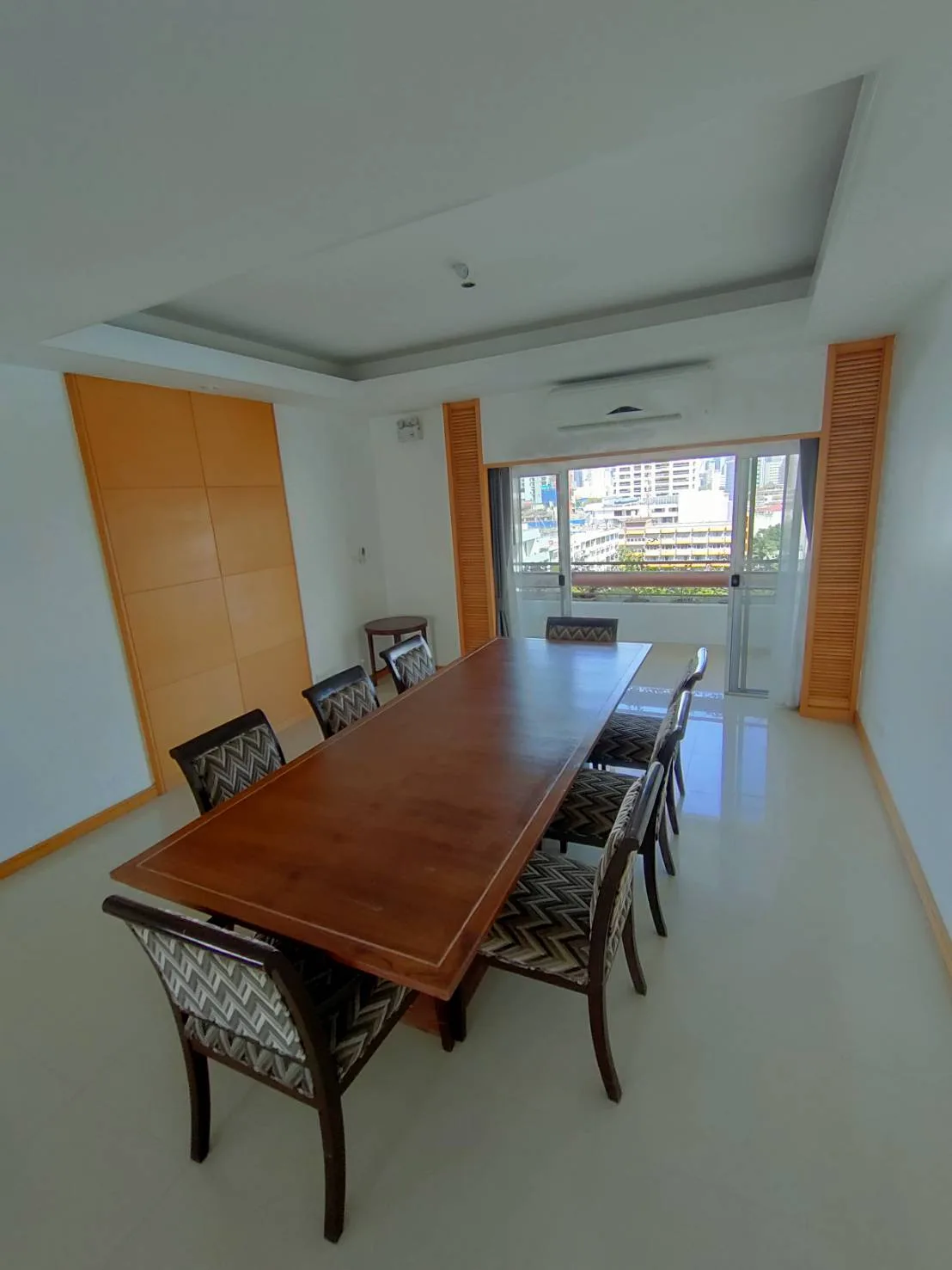 Property photos for Esmeralda Apartments