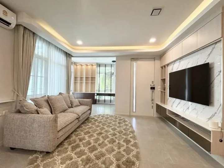 Property photos for Mantana Bangna-wongwaen