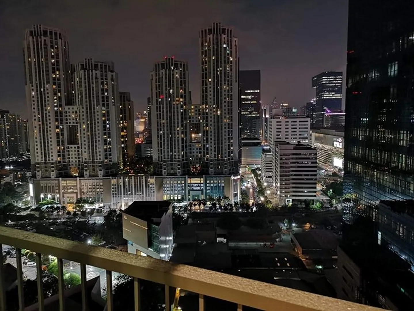 Property photos for Noble Revolve Ratchada 2