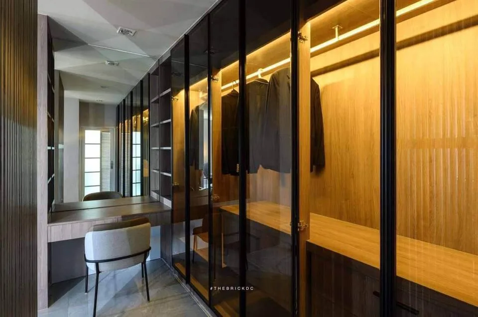 Property photos for Royal River Place